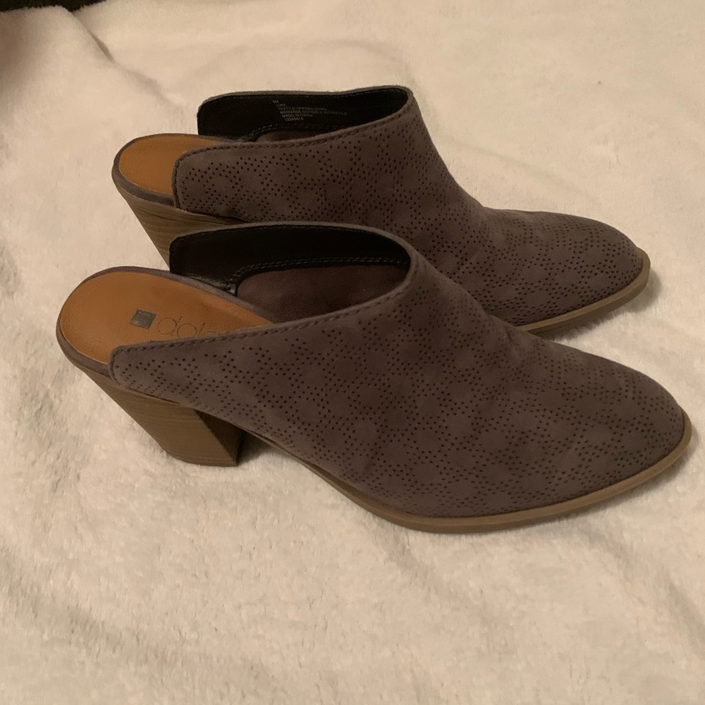 Brown heels. Size 8
